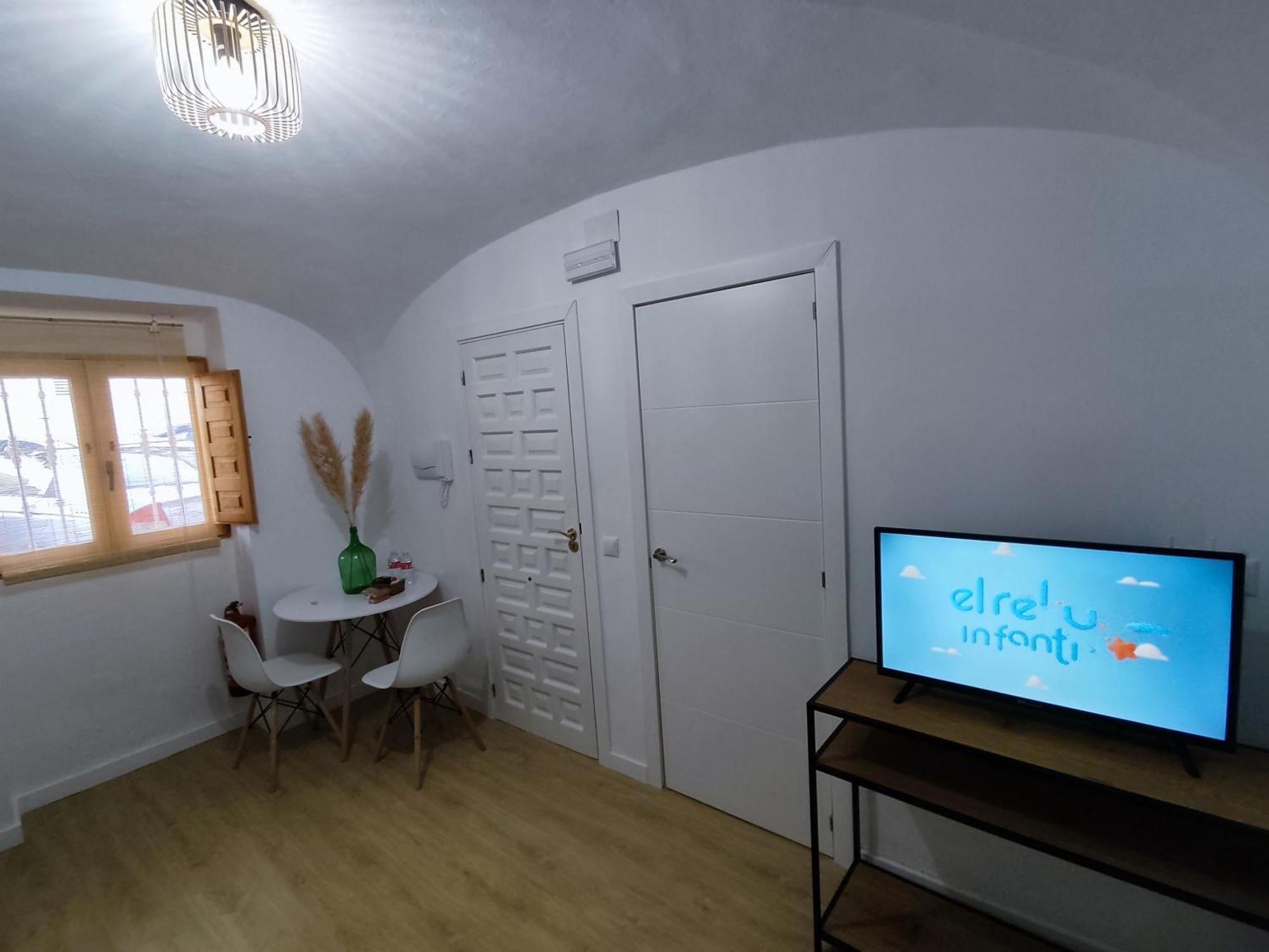 River House Касерес Экстерьер фото